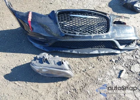 2020 Chrysler 300 300S z USA, uszkodzony, nr VIN 2C3CCABT1LH178473